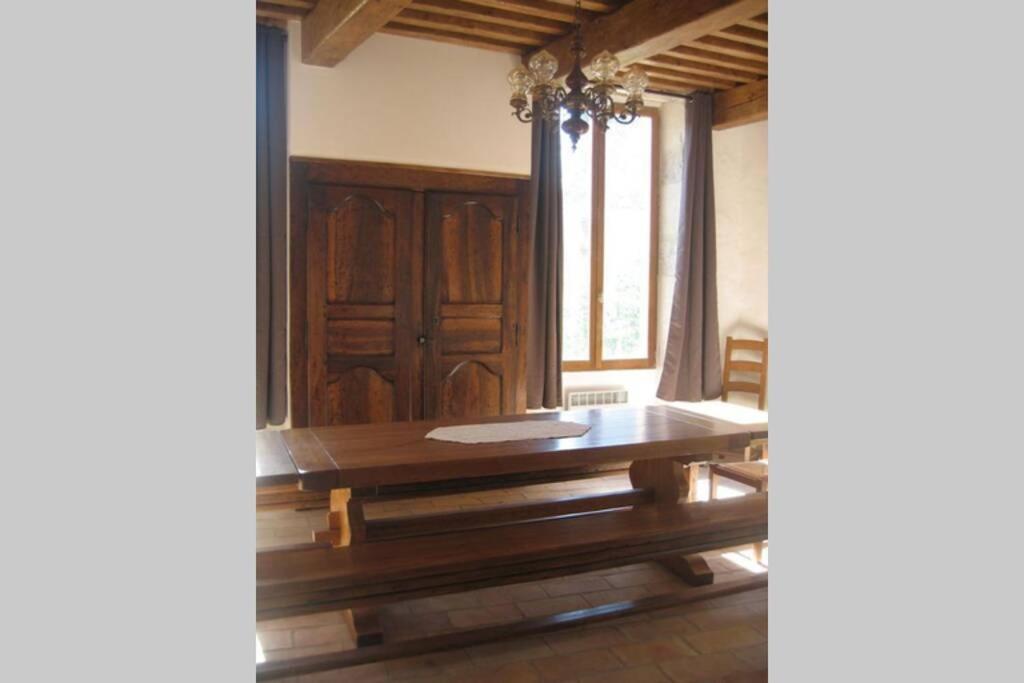 Grand Gite Salavas Buitenkant foto
