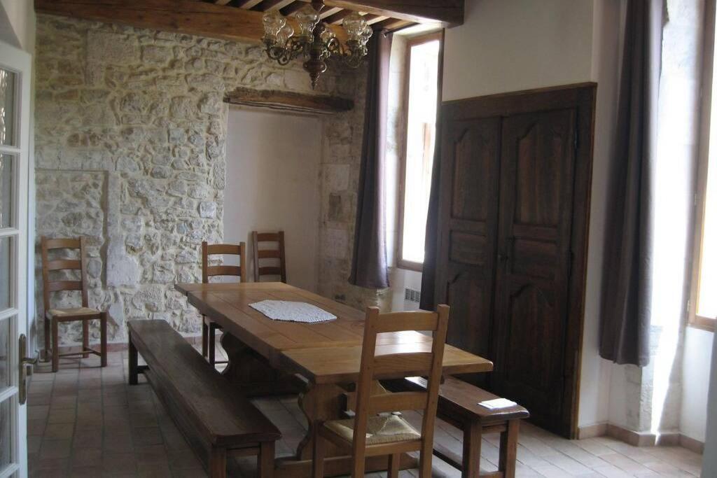 Grand Gite Salavas Buitenkant foto